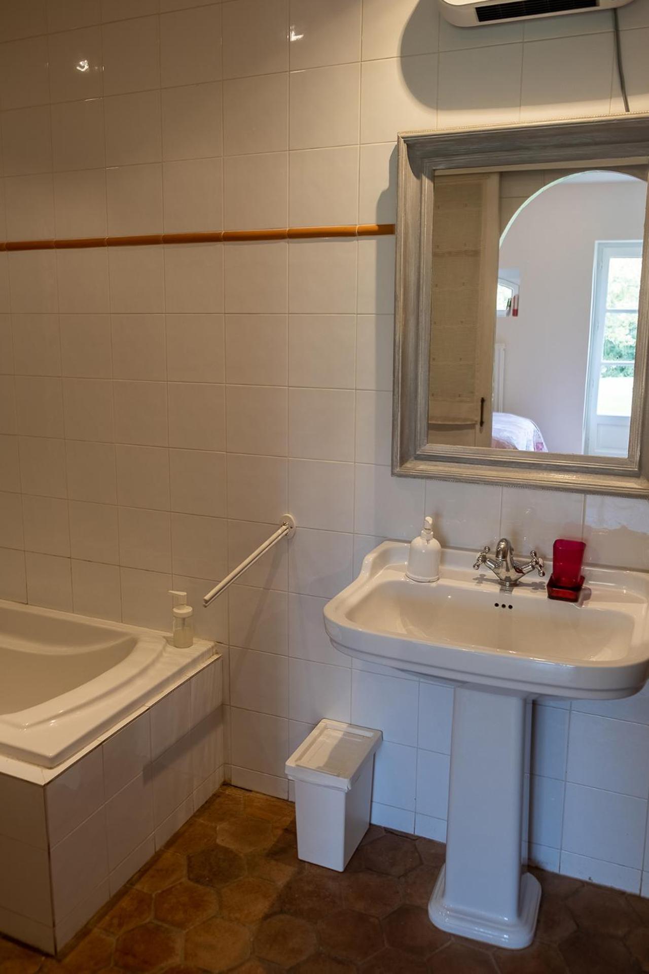 Chambre D'Hotes Belair Eaunes Room photo
